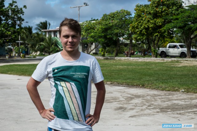 Океания: Фиджи и Тувалу