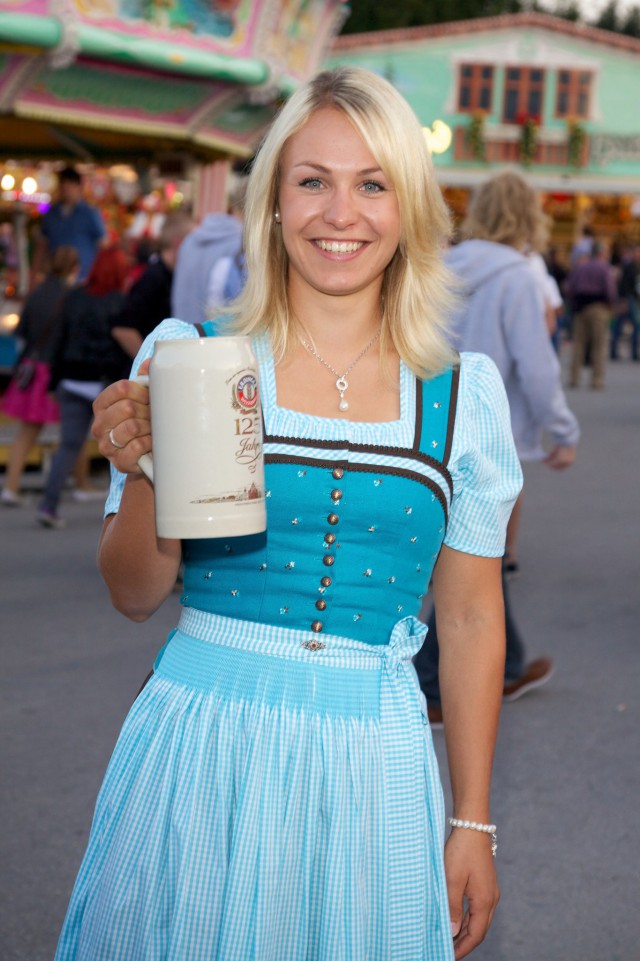 Габриела Соукалова фото с 7-го этапа Кубка мира по биатлону в Canmore, Canada