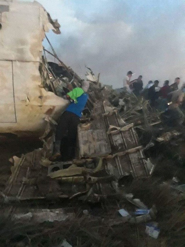 Грузовой Боинг 727-200,потерпел крушение в Колумбии