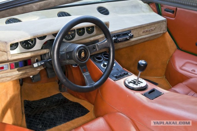 Lamborghini Countach - для любитель классики