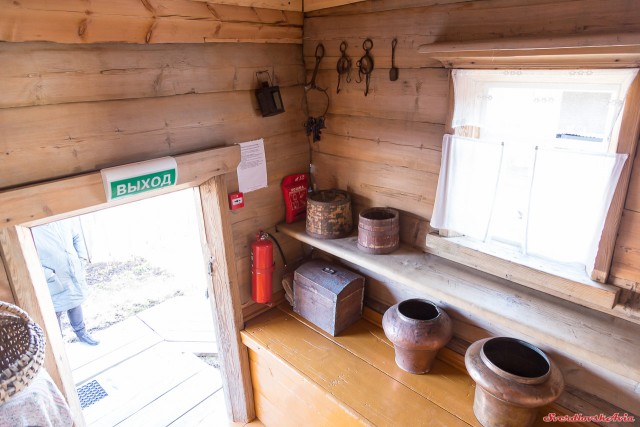 Особенности уральского домостроения и быта