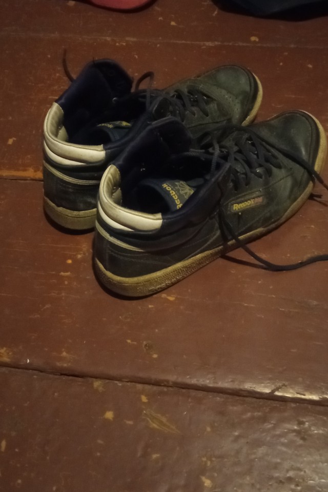 Пост рабочей обуви