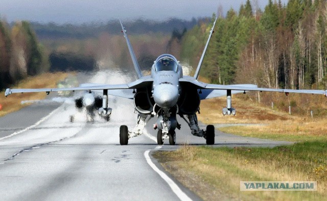 ВКС разнесли аэродром во Львовской области, который мог принять F-16