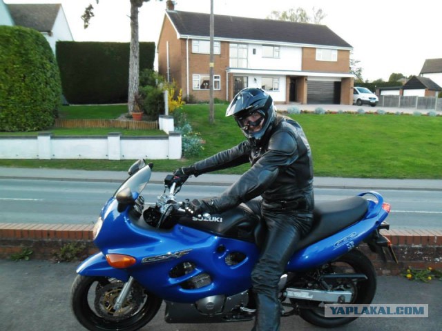 ИЖ против Yamaha R1
