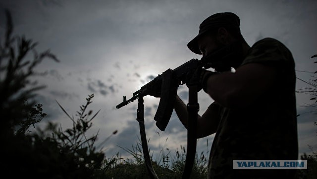 Украинские силовики перешли в атаку на юге ДНР