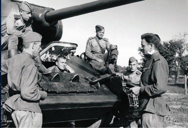 1945. Небольшая подборка военных фотографий