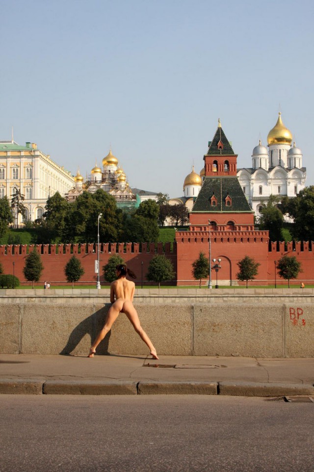Девушки бывают разные