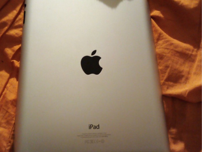 Продам iPad 4 32 wi-fi