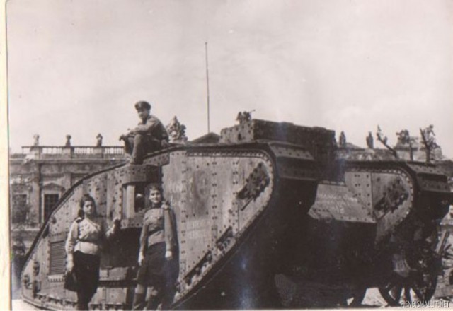 1945 год в 84 фотографиях