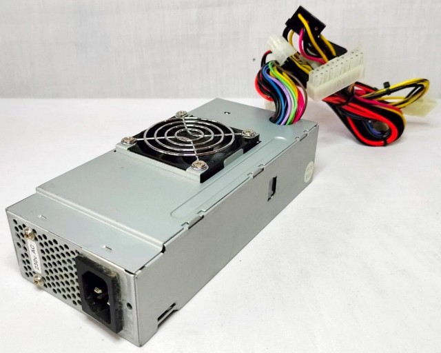 Комп в корпусе от XBOX 360