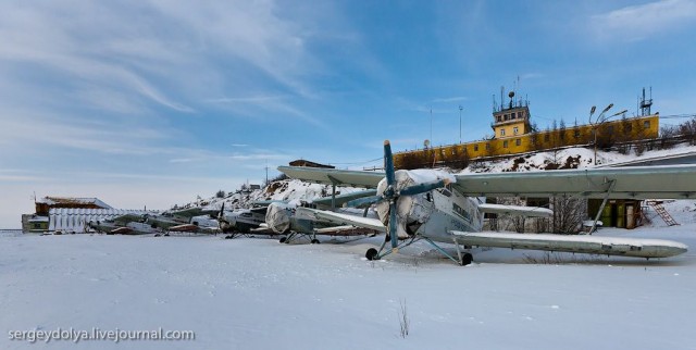 Кладбище полярных самолетов
