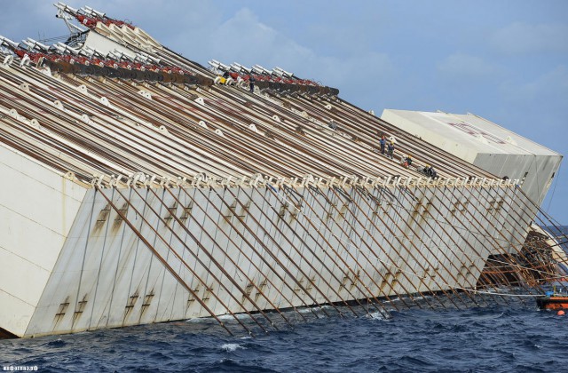 Лайнер Costa Concordia: взгляд изнутри