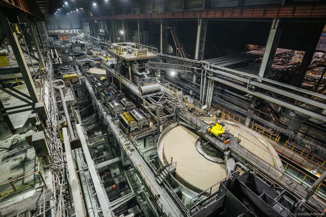 Как добывают железную руду. Стойленский ГОК, Белгородская область