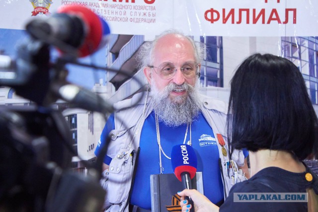 Прибалтика юридически принадлежит России