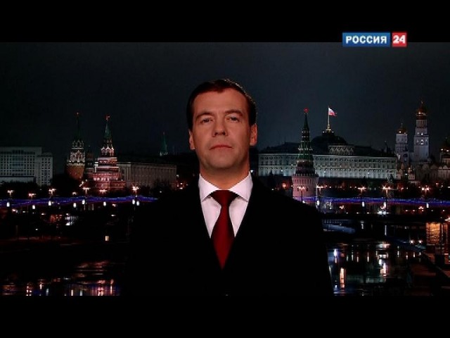 Актер, сыгравший Легасова в «Чернобыле», сравнил СССР с Третьим рейхом. Коммунист обещал «дать ему в морду»