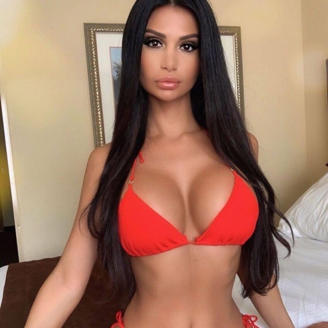 Девушки из Facebook 2