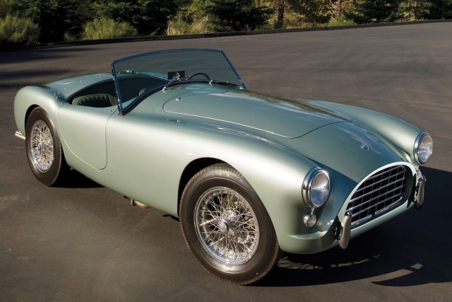 10 самых быстрых автомобилей времен СССР