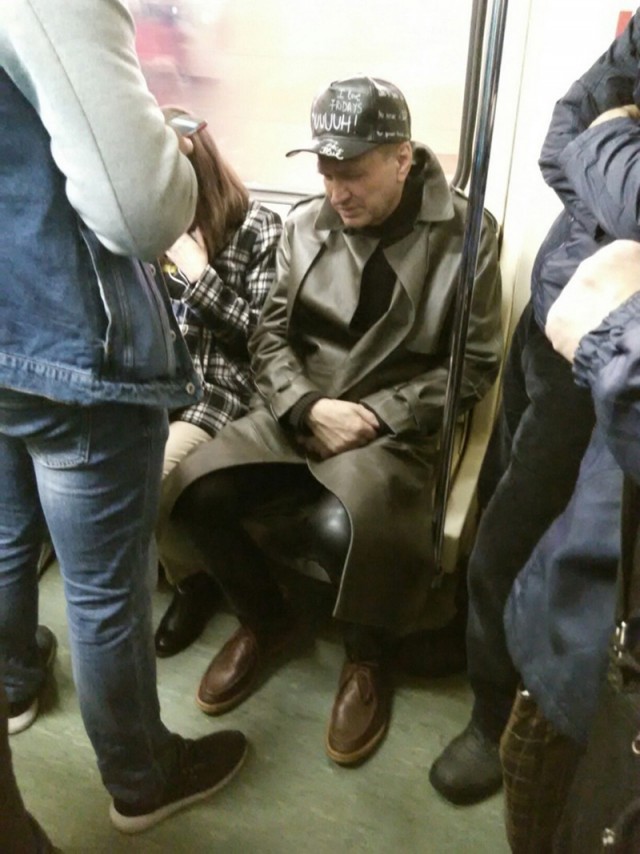 Свежая подборка модников из российского метрополитена