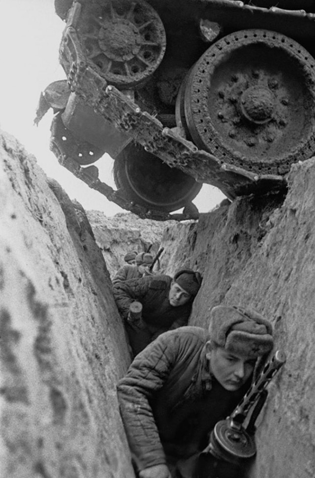 Фотографии из прошлого нашей страны - 31