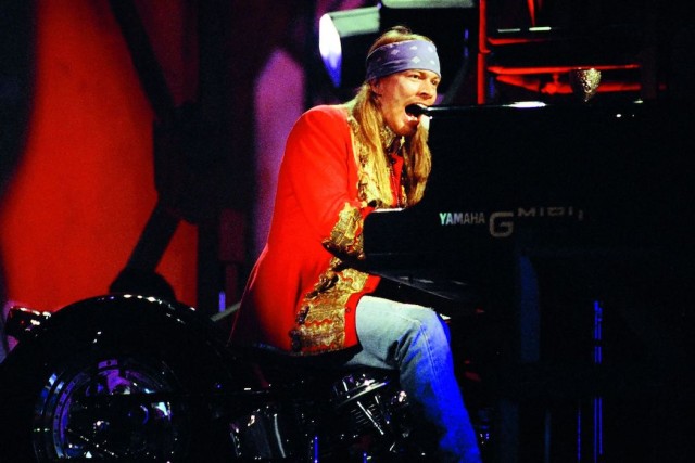 Скандальное выступление Nirvana на премии MTV 1992