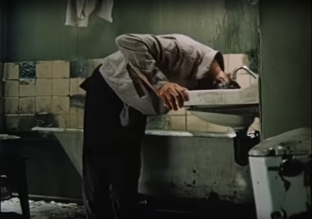 Быт сантехника Афанасия Борщова в фильме «Афоня». Почему советский рабочий так плохо жил