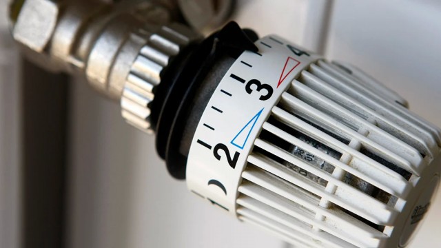 Ахаха! Наконец-то проснулись, когда не стало дворников и сантехников