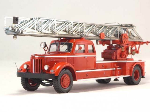 Игра на ЯПе: Угадай АВТО-7