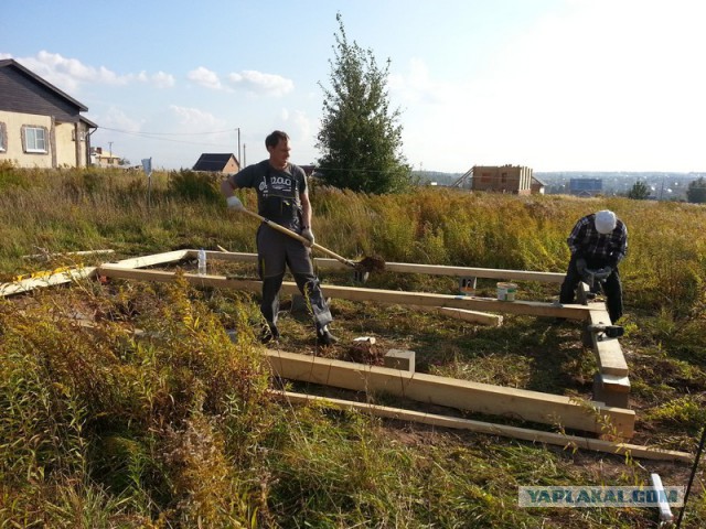 Как потерять 200 тысяч рублей и построить какую то фигню