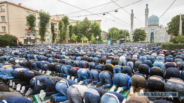 Германию уверенно ведут к гражданской войне