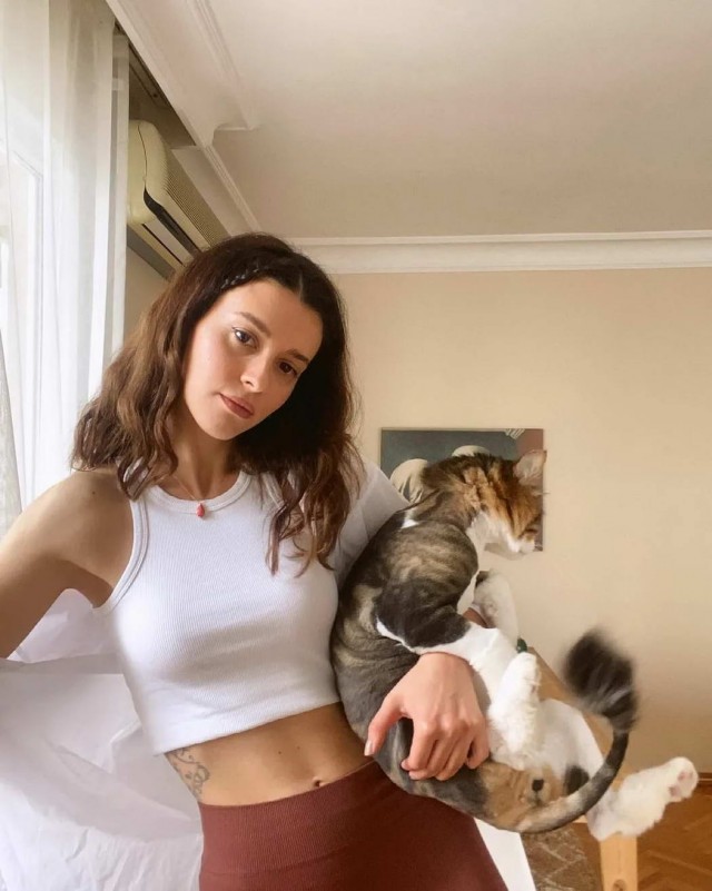 Девушки котовторника