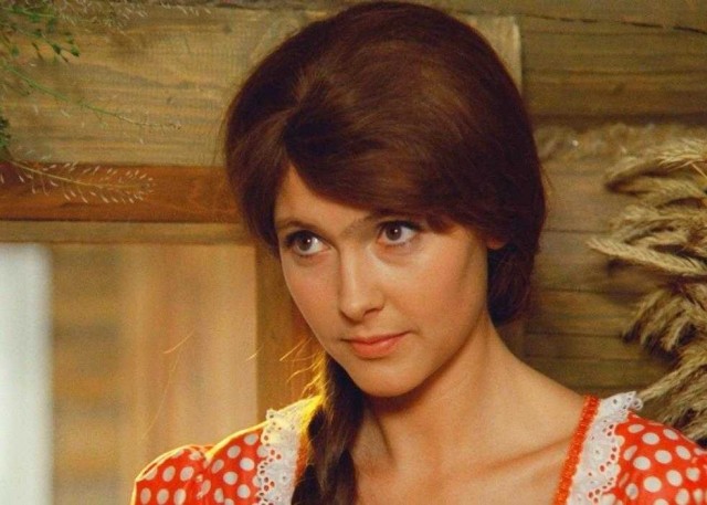 12 желанных актрис 80-х, о которых мечтали все парни