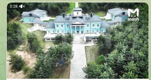 Легендарное родовое поместье Тимура Иванова на берегу Волги могут снести как самострой