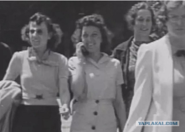 Путешественник во времени. Фото 1943 года!
