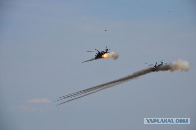 Начался обстрел аэродрома и окрестностей в Донецке