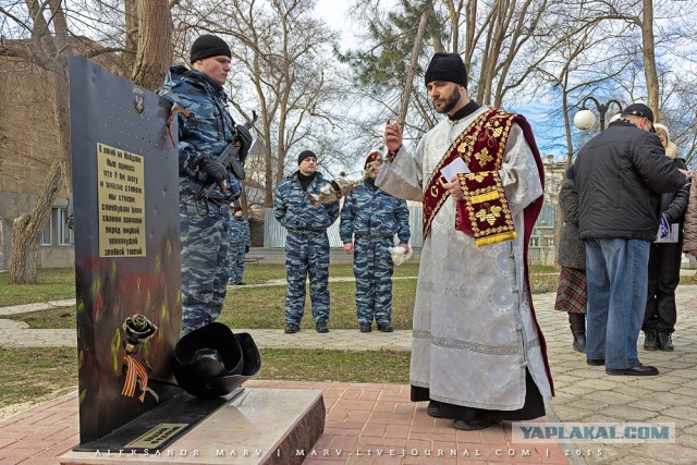 Памятник погибшему на майдане бойцу «Беркута»