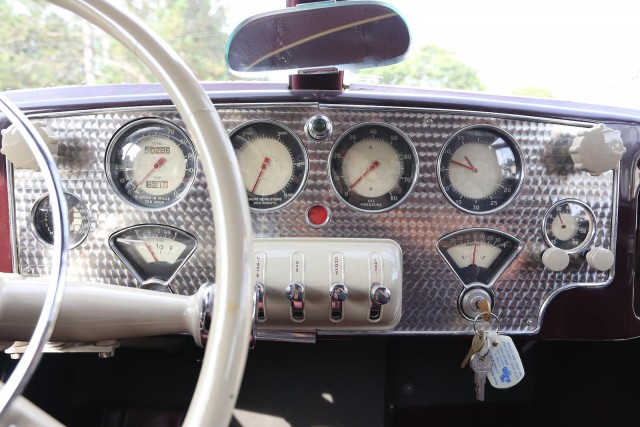 Cord 810/812. Одного автомобиля фотопост