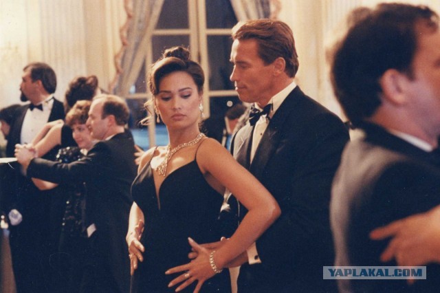 20 самых сексапильно одетых киногероинь