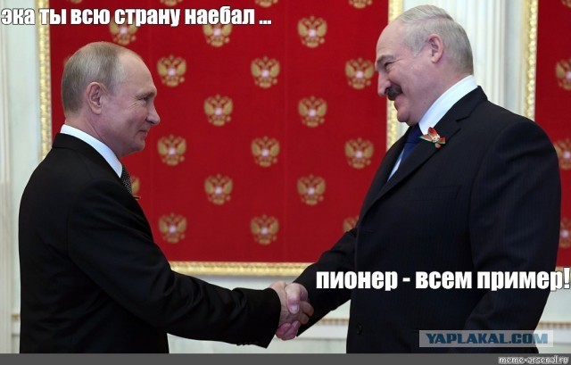 На двух участках в Минске члены комиссии отказались подписывать протоколы. Есть видео