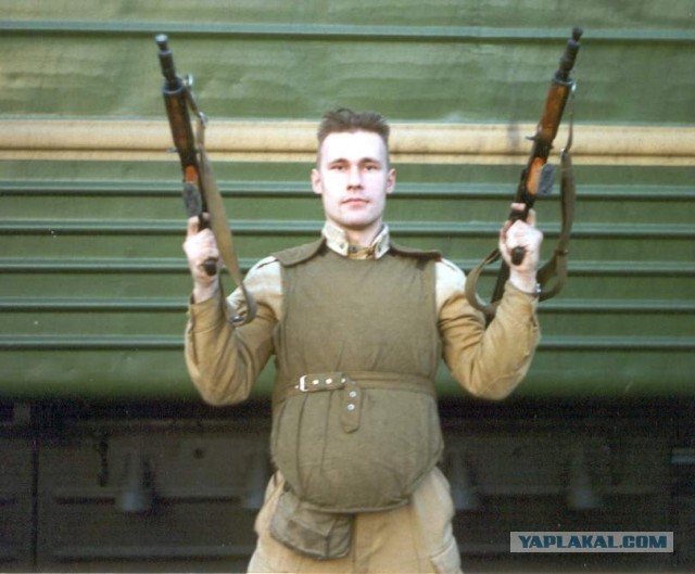 А давайте в честь праздника, выкладывать свои армейские фотки уважаемые яповцы