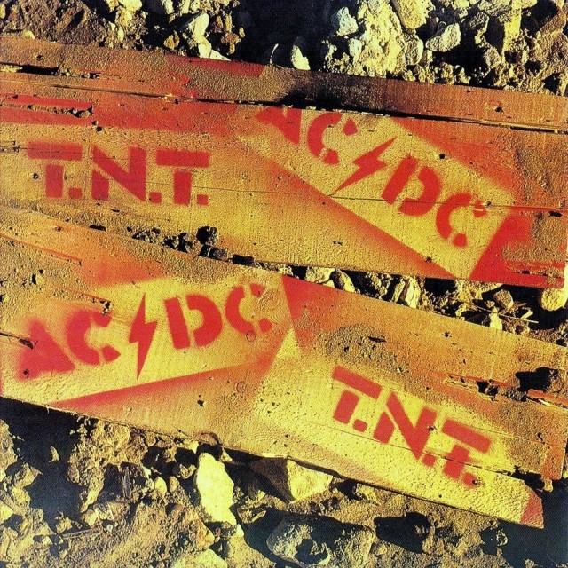 Музыка и музыканты:  AC/DC - T.N.T.