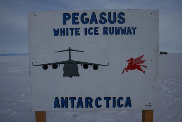 Заброшенный самолет Пегас