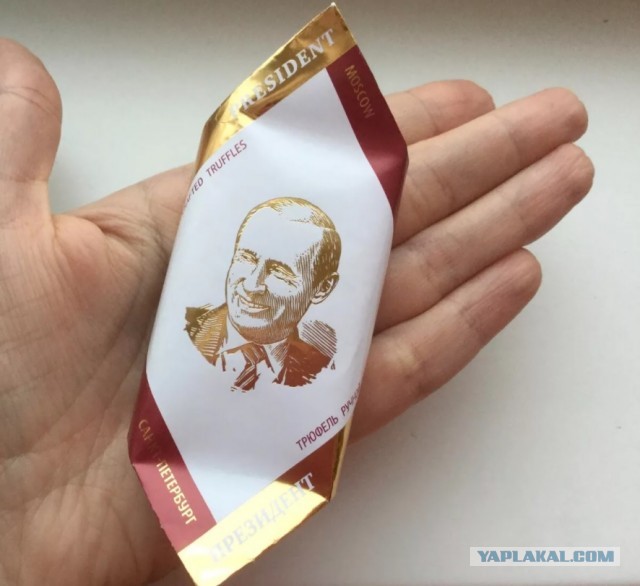 Певчая птичка отравила Навального
