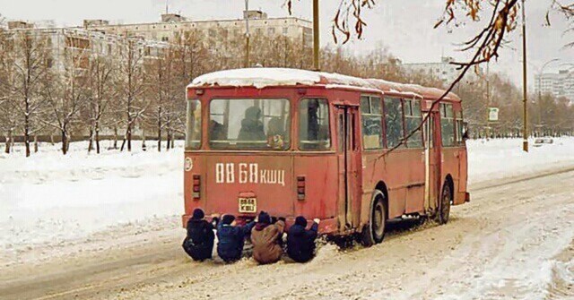 Подеградируем, побаяним...