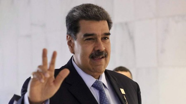 Мадуро попросил Байдена отменить санкции и начать новый период отношений