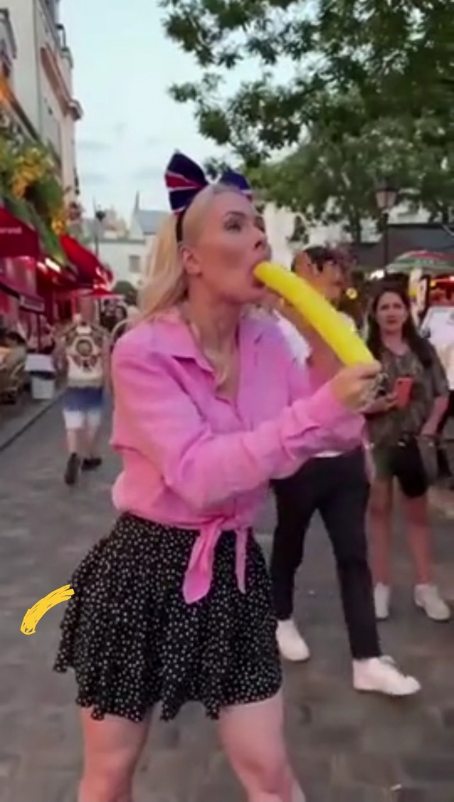 Сильна мадама, в своих умениях!