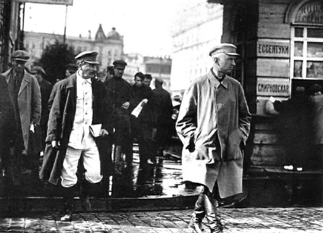 Лица, события, эпохи: редкие исторические фотографии, которые перенесут вас в другое время