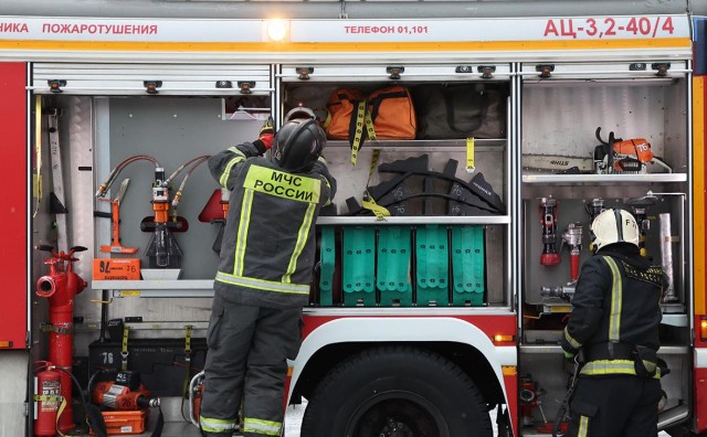 В Воронеже дрон попал в многоэтажку