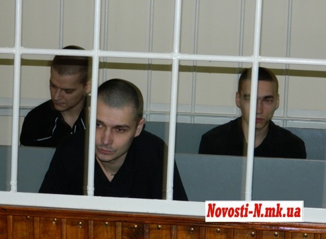 Жители Николаева грозят мажорам самосудом.
