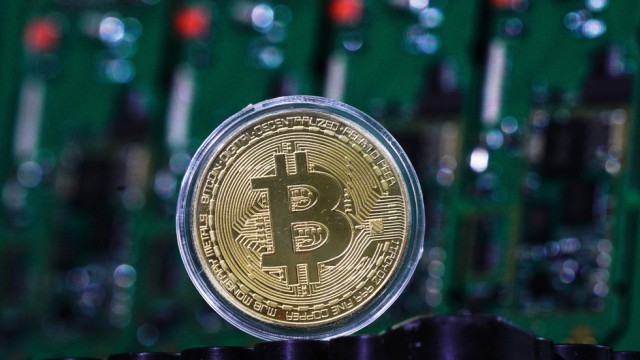 Криптоинвентарь распродают. Как изменится курс биткоина