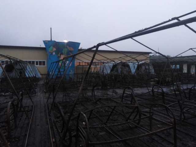 10 человек пострадали при пожаре в палаточном лагере в Солнечном районе Хабаровского края.
